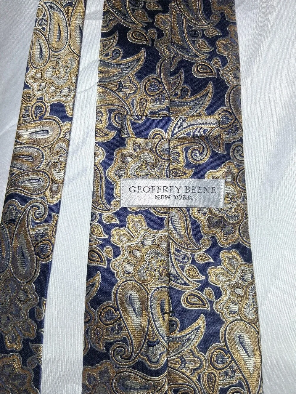 Geoffrey Beene Navy and Gold Paisley Silk Tie